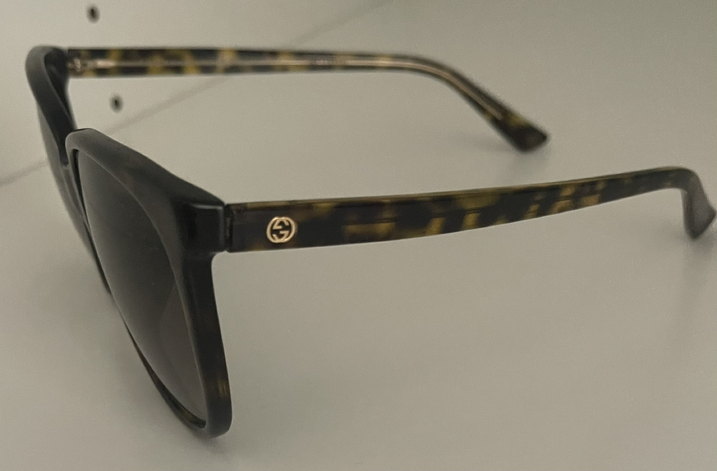 Gucci Sunglasses - photo 2