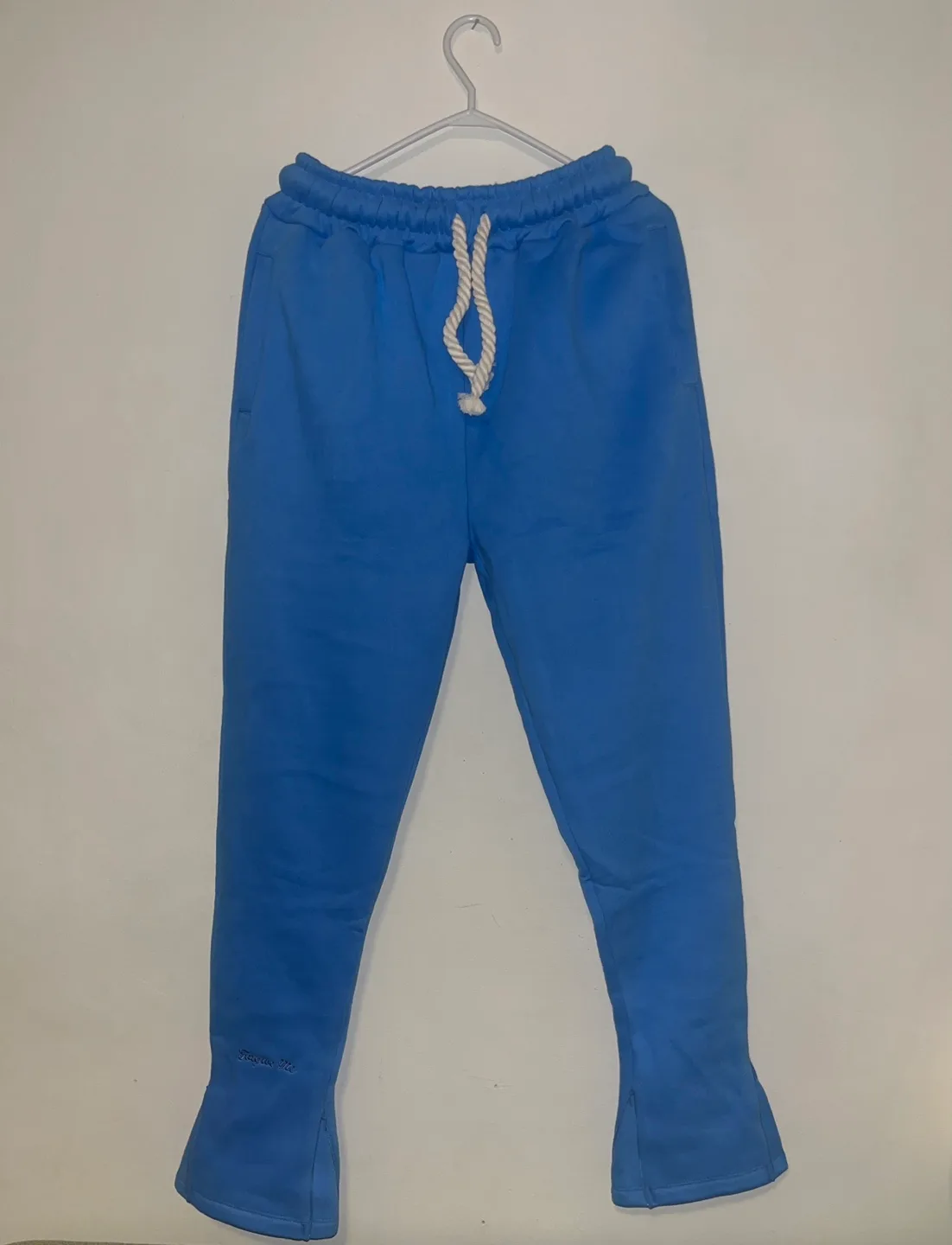 Syna World Tracksuit *BRAND NEW* image indicator(5)