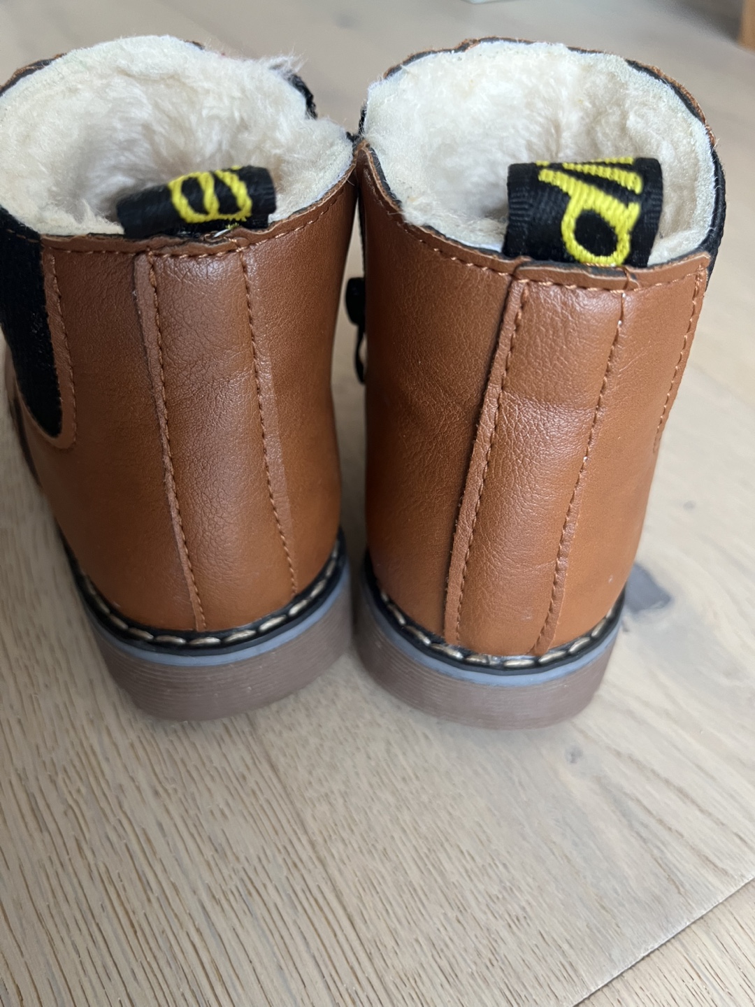 Brown Faux Leather Winter Boots - photo 3