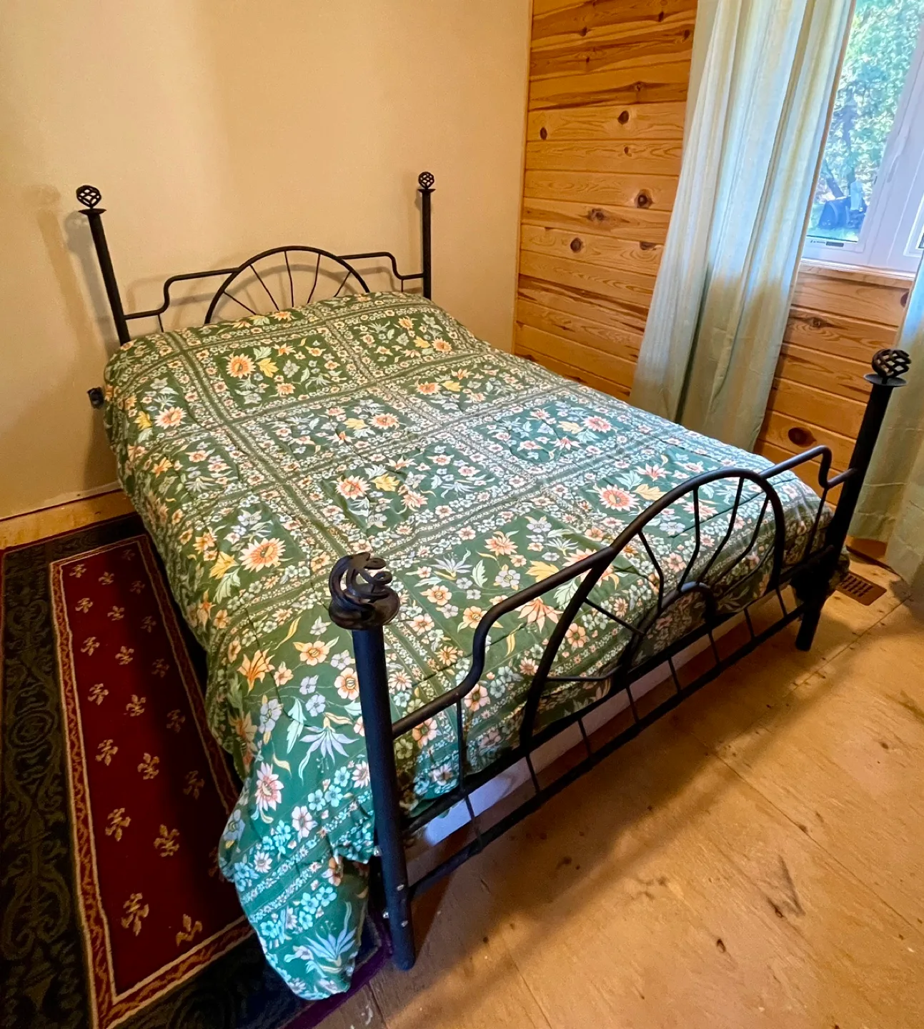 🧡 Black Metal Bed Frame  - Double / Full Size thumbnail