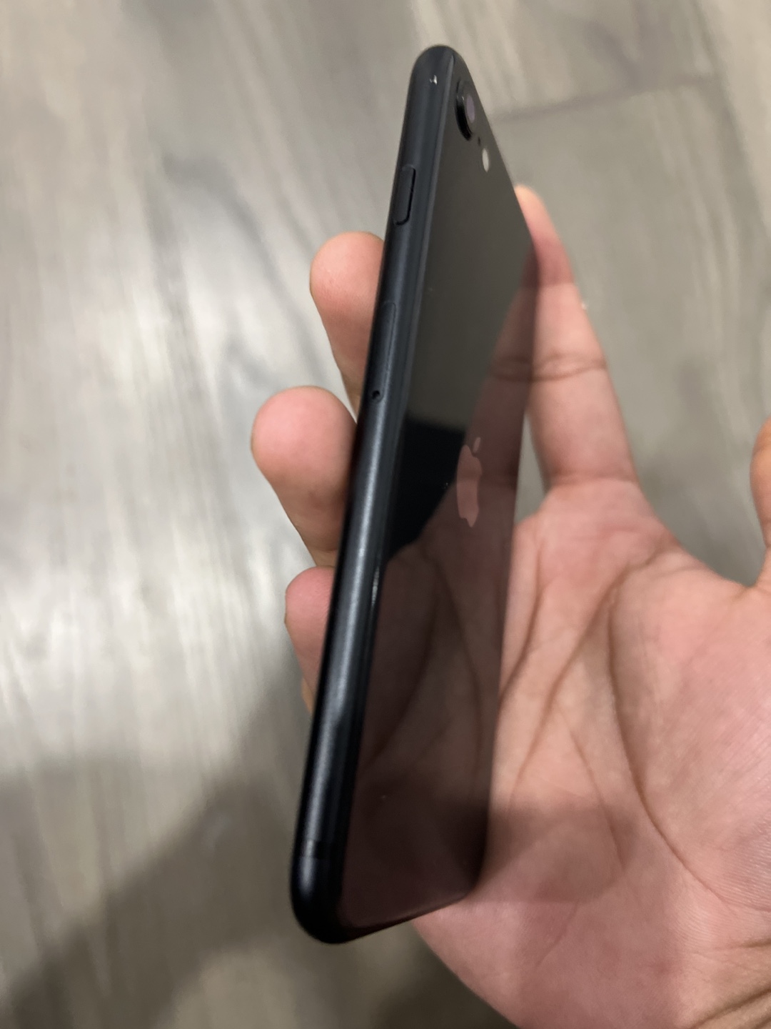 iPhone SE 2020 - 64GB - photo 4