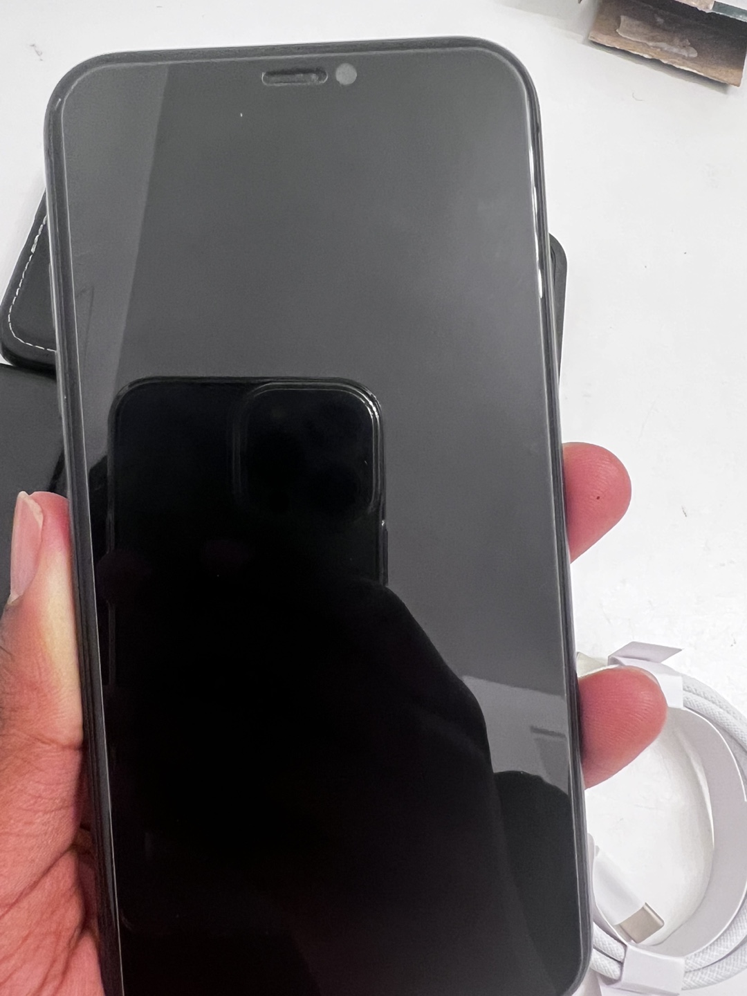 Mint Condition iPhone 128GB Black - photo 5