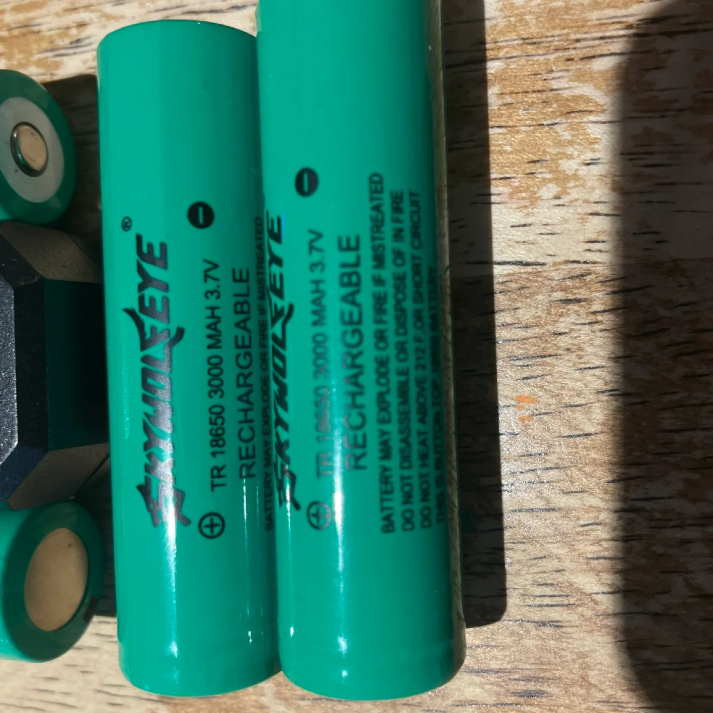 Rechargeable batteries and quick charger  #THRIFTYPICKS image indicator(2)