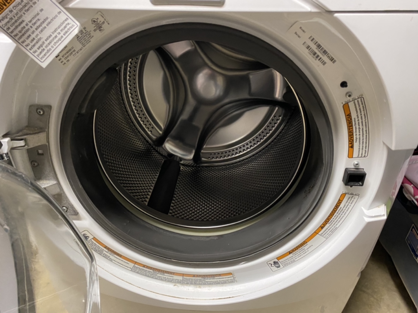Maytag Washing Machine - photo 2