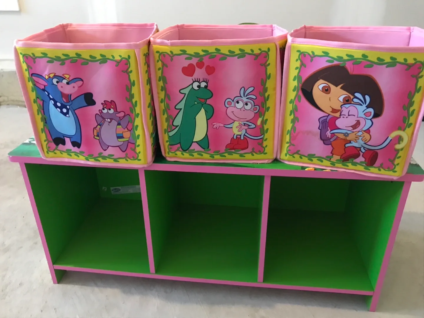 Dora the Explorer Storage Bench image indicator(8)
