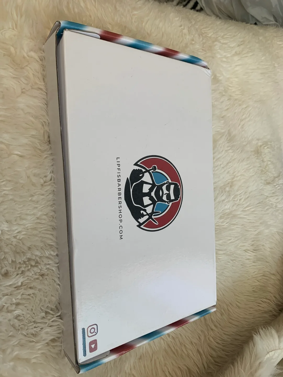 Lipfi's Barbershop 360 degree mirror image indicator(3)