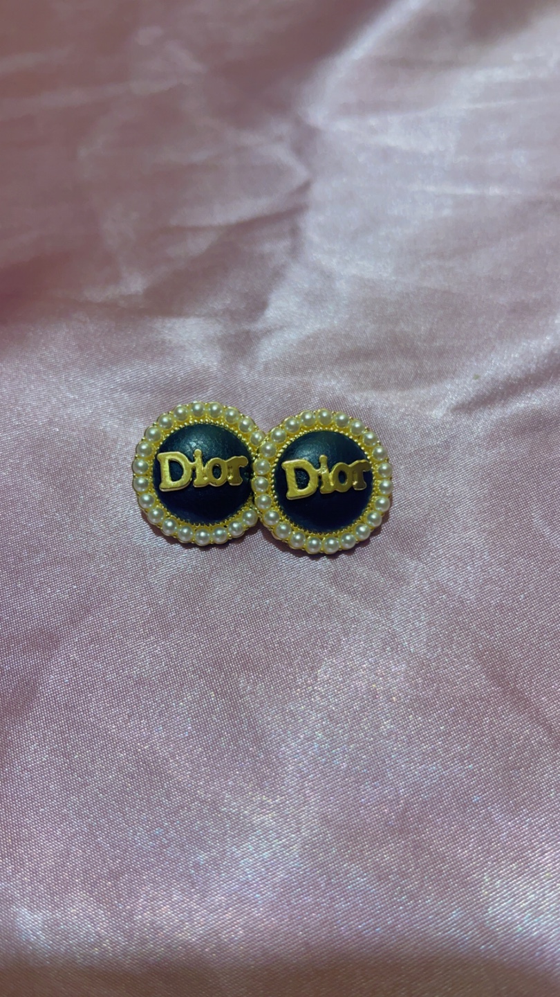 Dior Pearl Earrings - photo 2