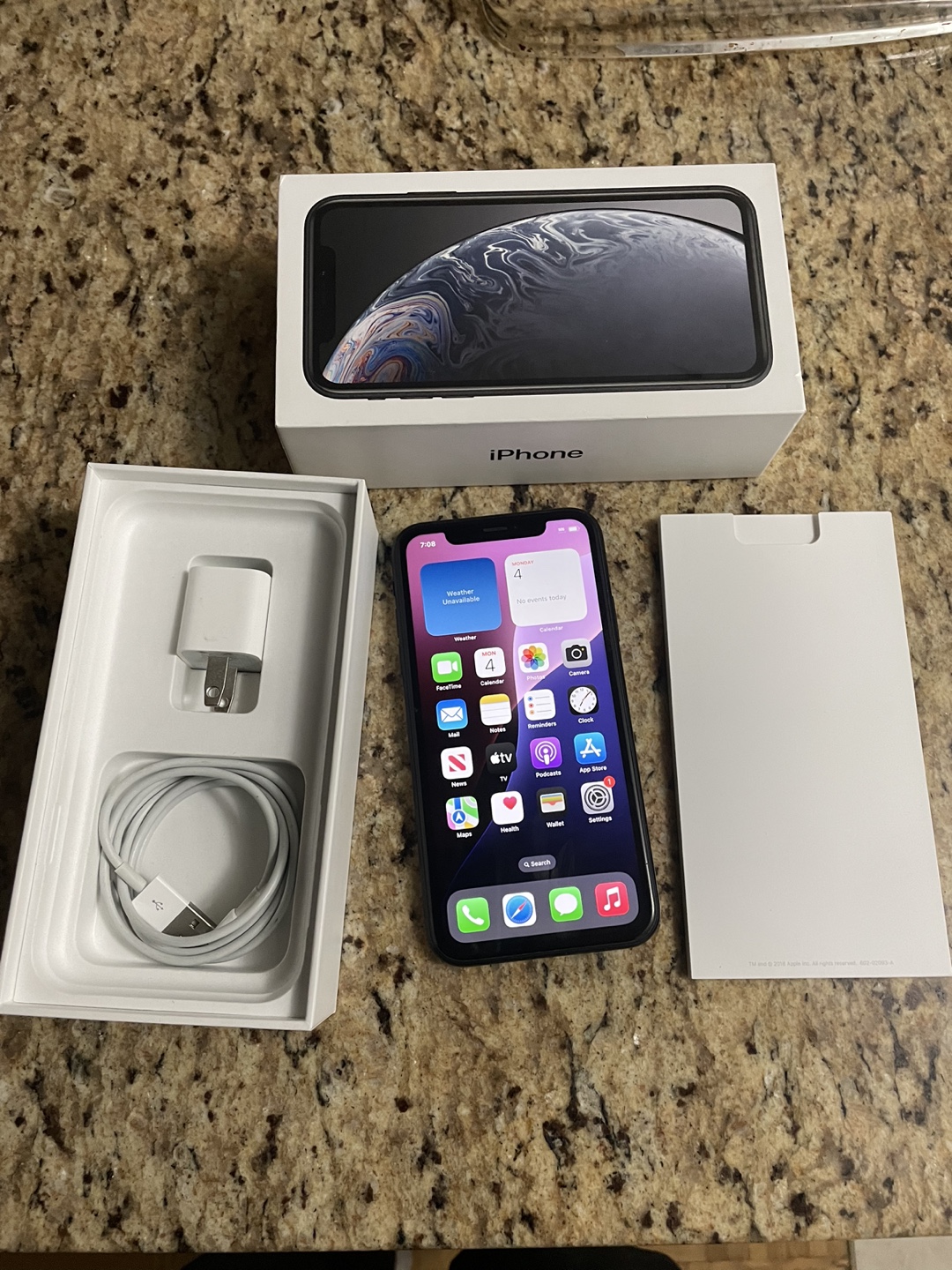 iPhone XR 64GB Black - photo 2