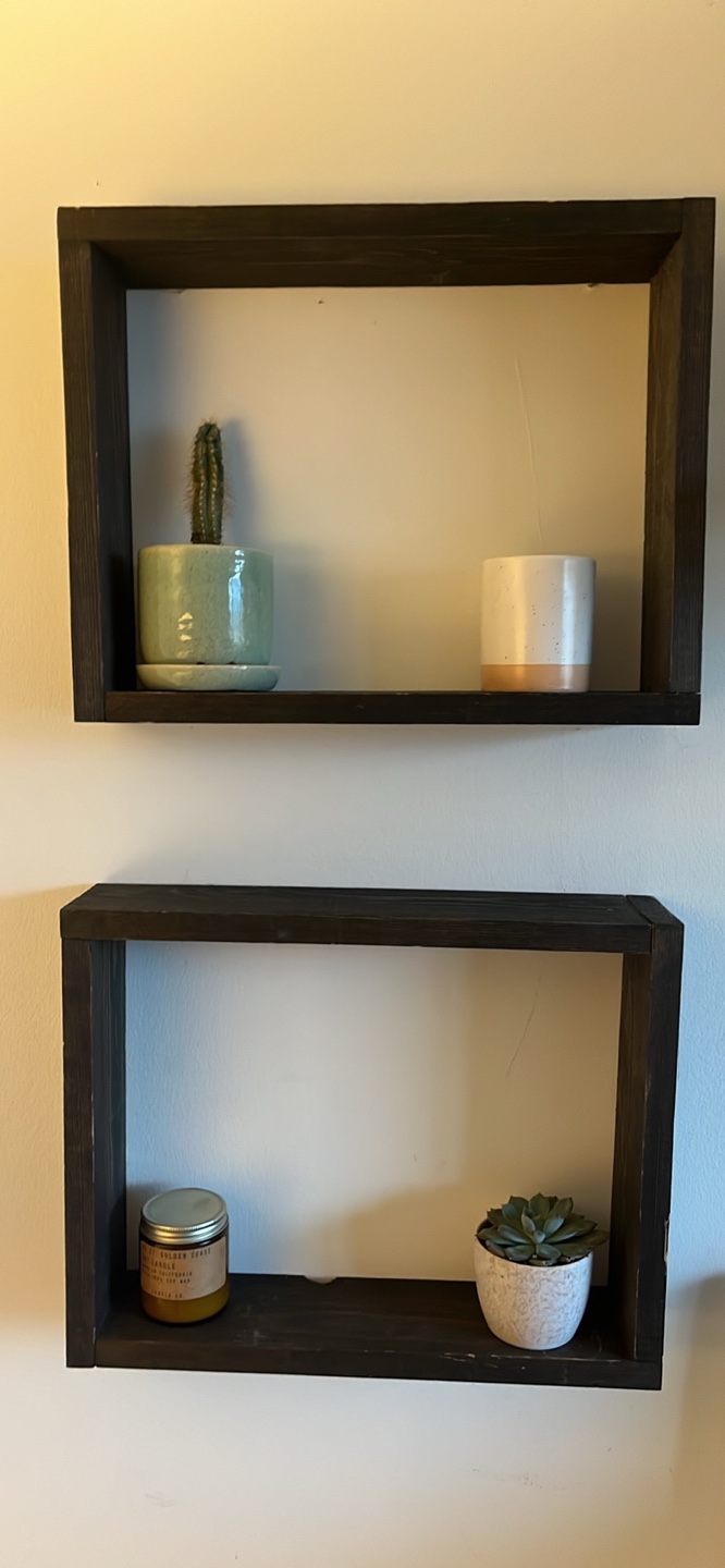Set of 2 Black Floating Shelves