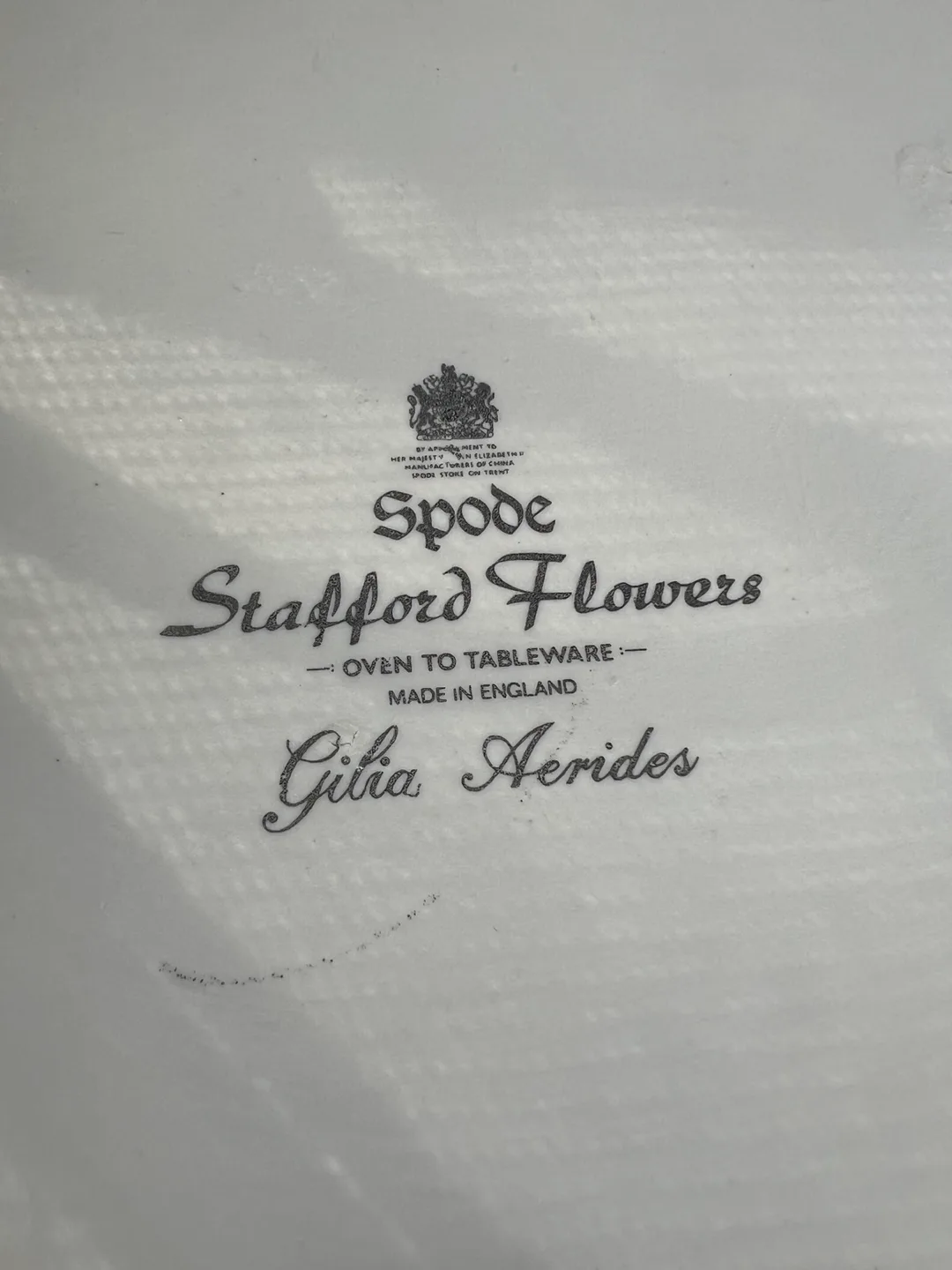 Spode Stafford Flowers Guirea Aerides Baking Dish image indicator(4)