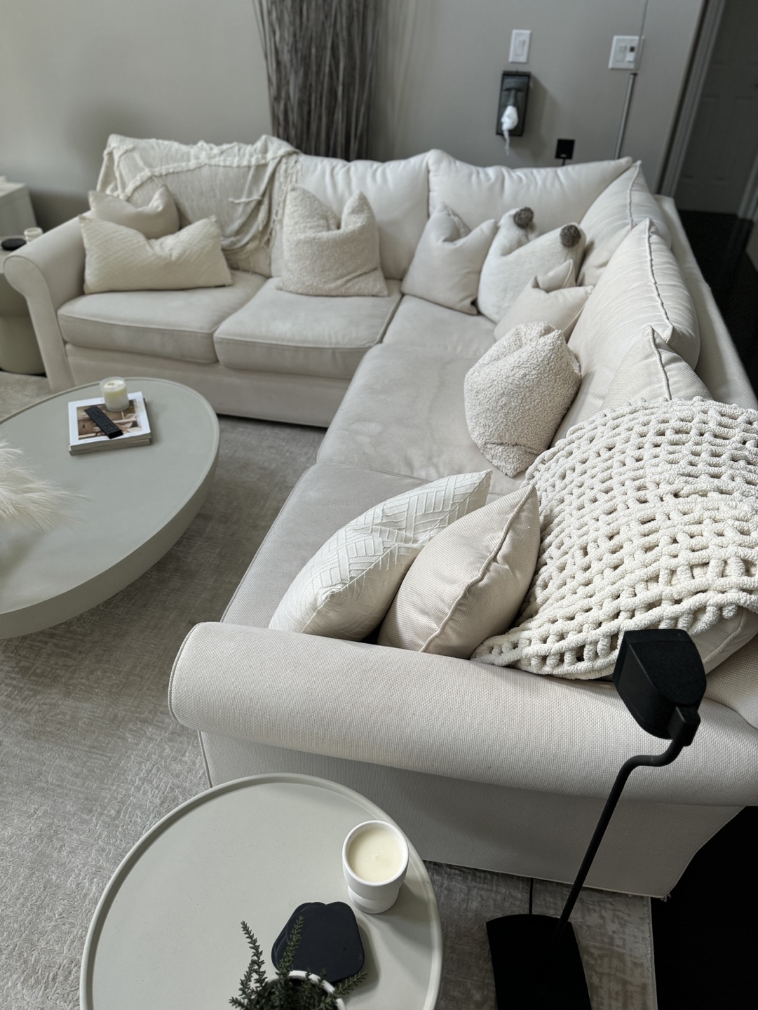 White Sectional Sofa - photo 2
