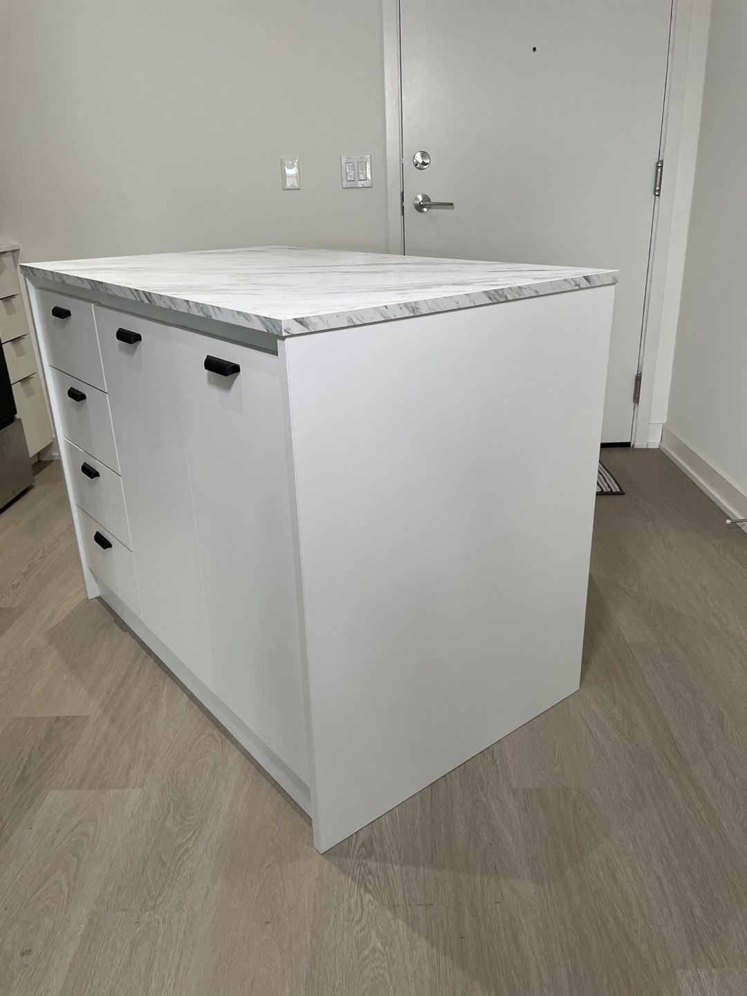 Kitchen Island with Faux White Marble Countertop - photo 4