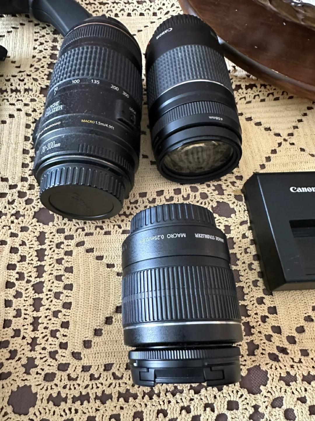 Canon EOS Rebel T3i DSLR Camera Kit image indicator(2)