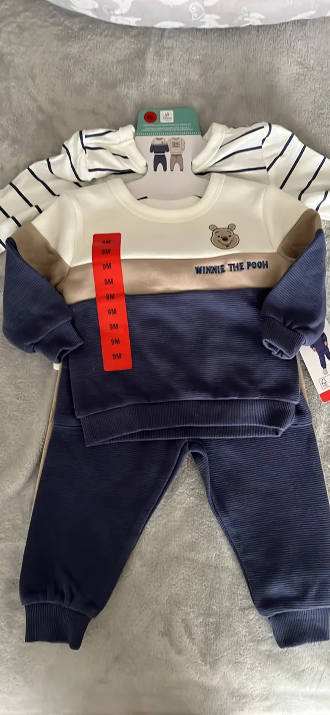 Disney Baby Winnie the Pooh 9 Month Set thumbnail