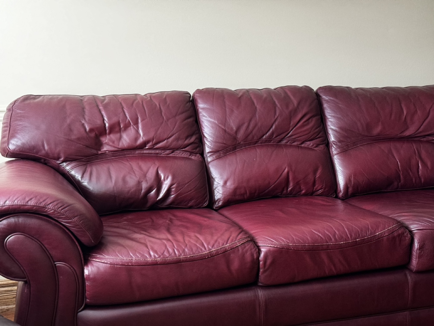 Leather Sofa WITH DELIVERY - photo 3