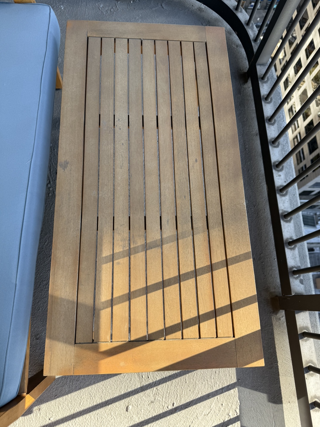 Outdoor furniture, loveseat and coffee table - photo 4
