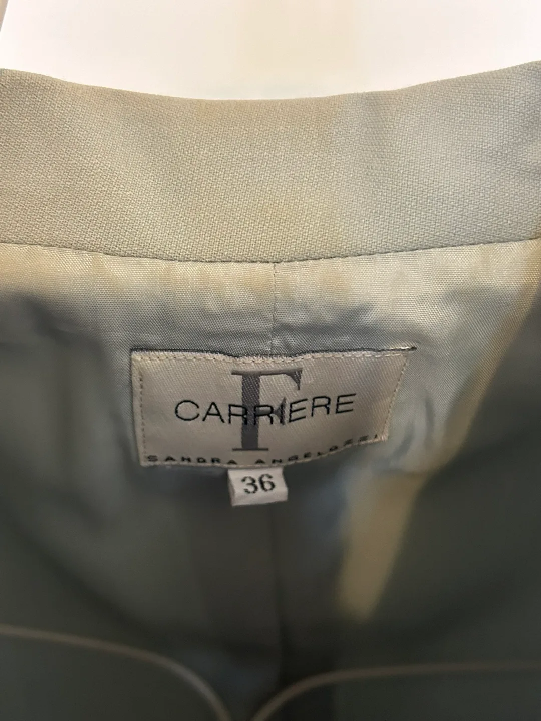 Femme de Carriere Blazer suit Jacket and skirt image indicator(3)