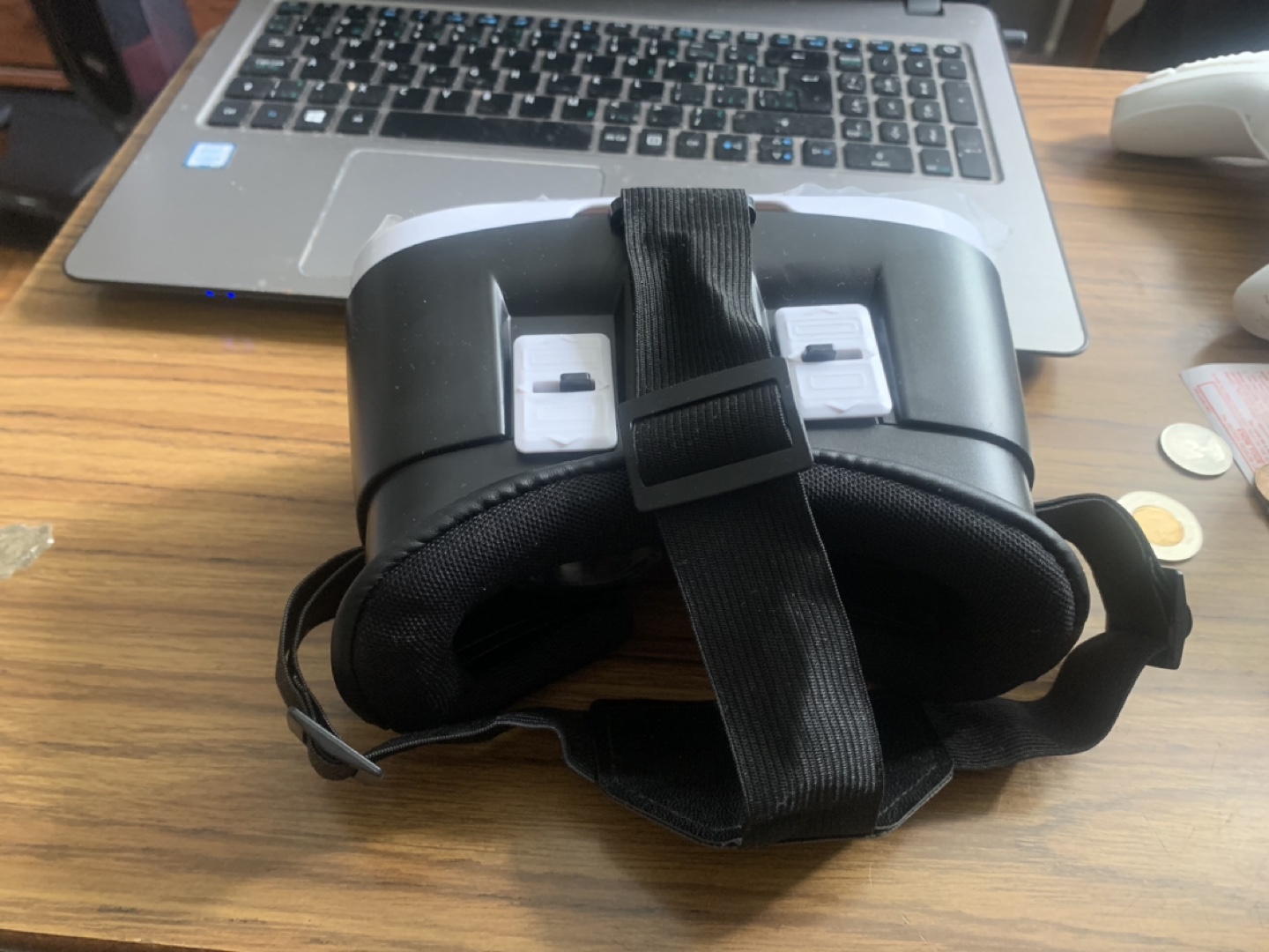 onn. Virtual Reality Smartphone Headset - photo 5