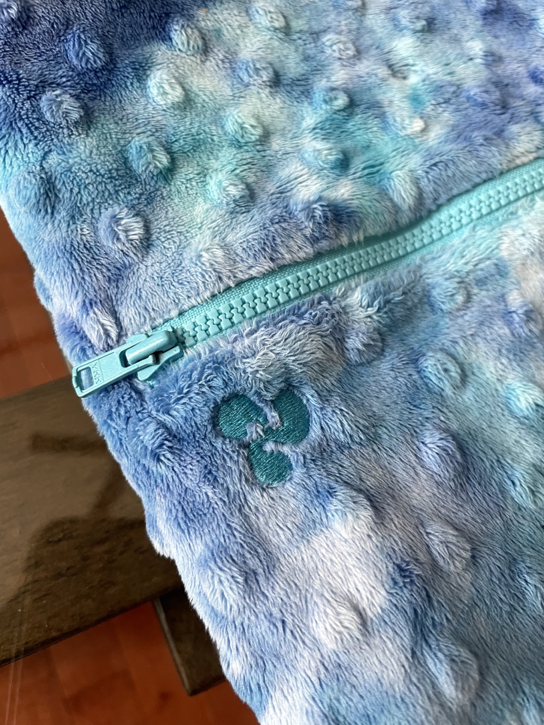 Ivivva & Triple Flip scarves - photo 5