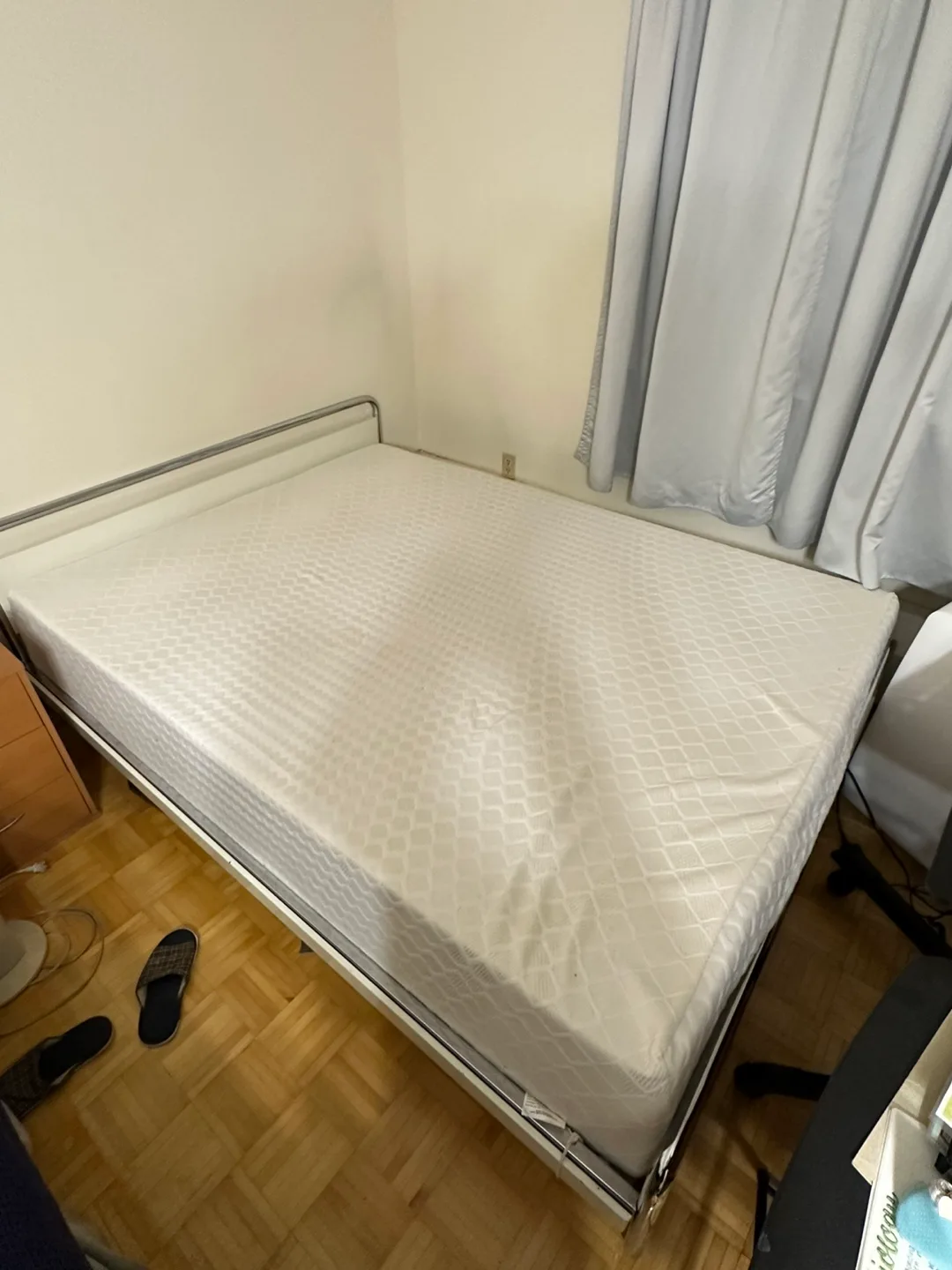 Queen Size Bed Mattress with Bed Frame thumbnail
