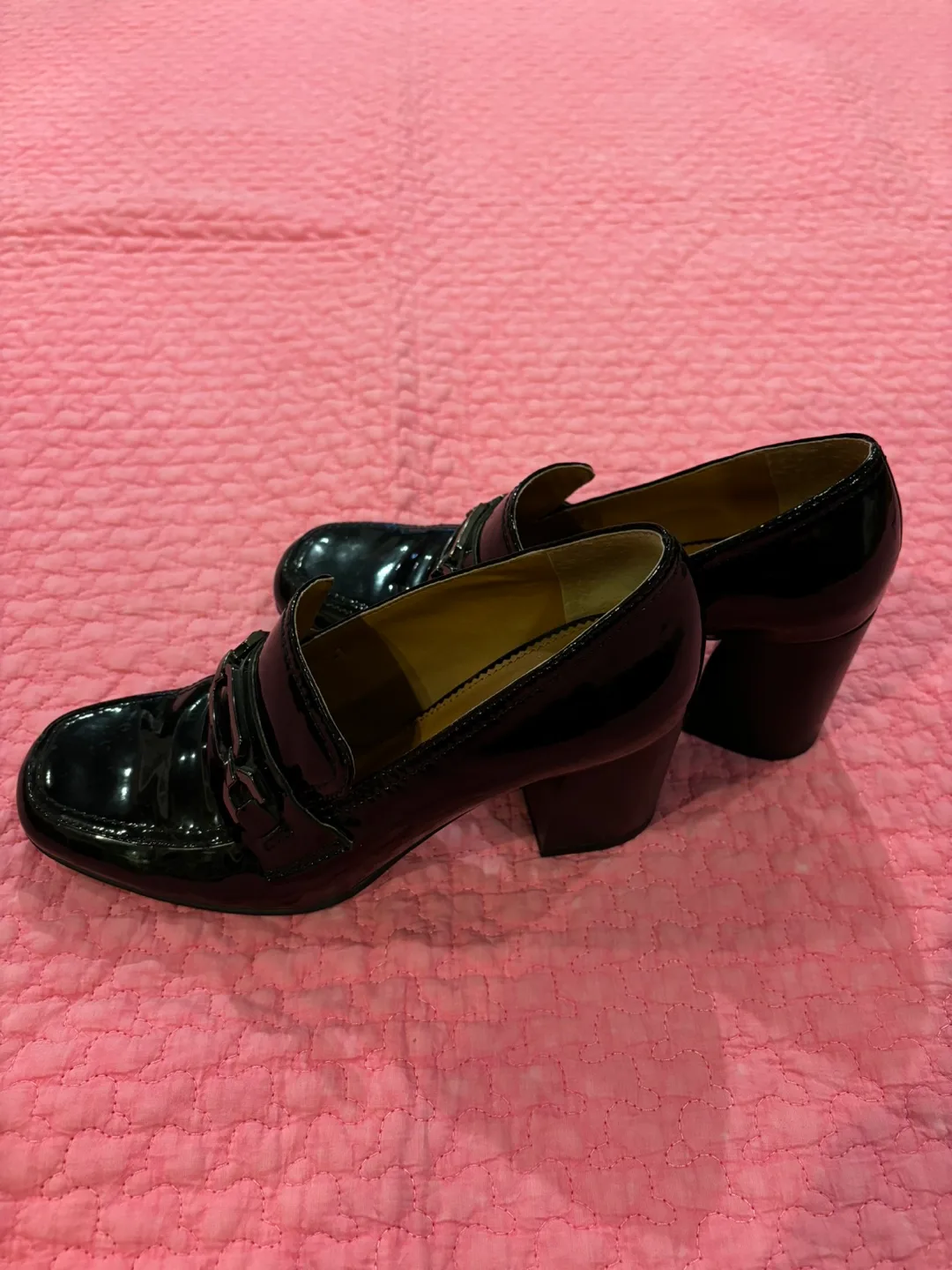 Black Patent Leather Chain Loafer Heels image indicator(2)