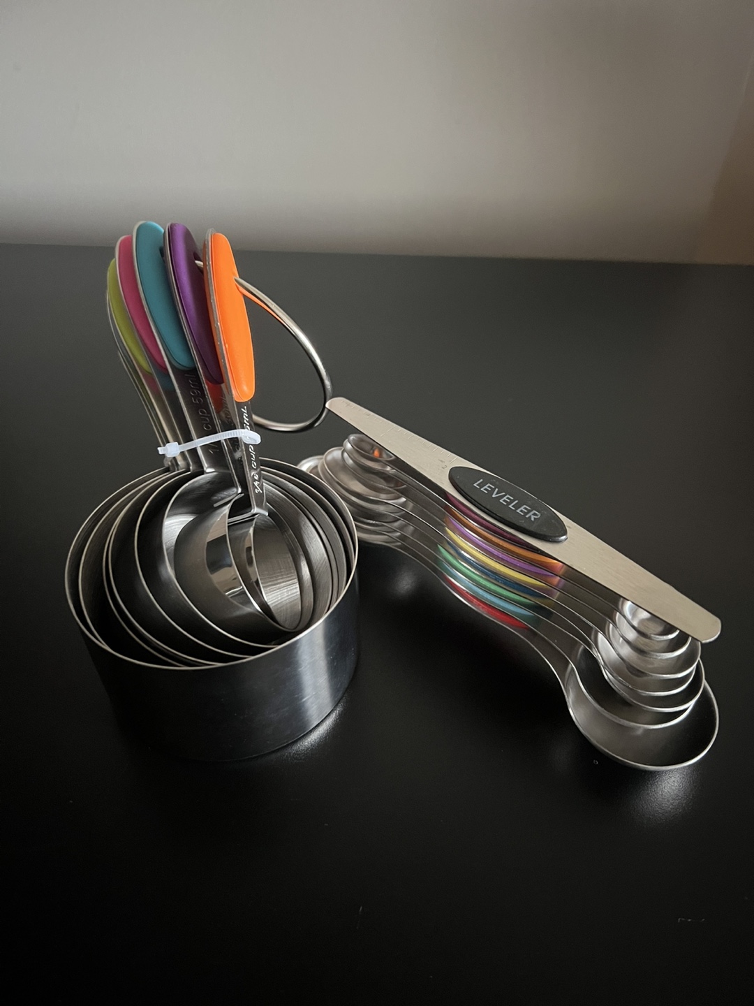 Stainless Steel Measuring Cups and Spoons Set with Leveler