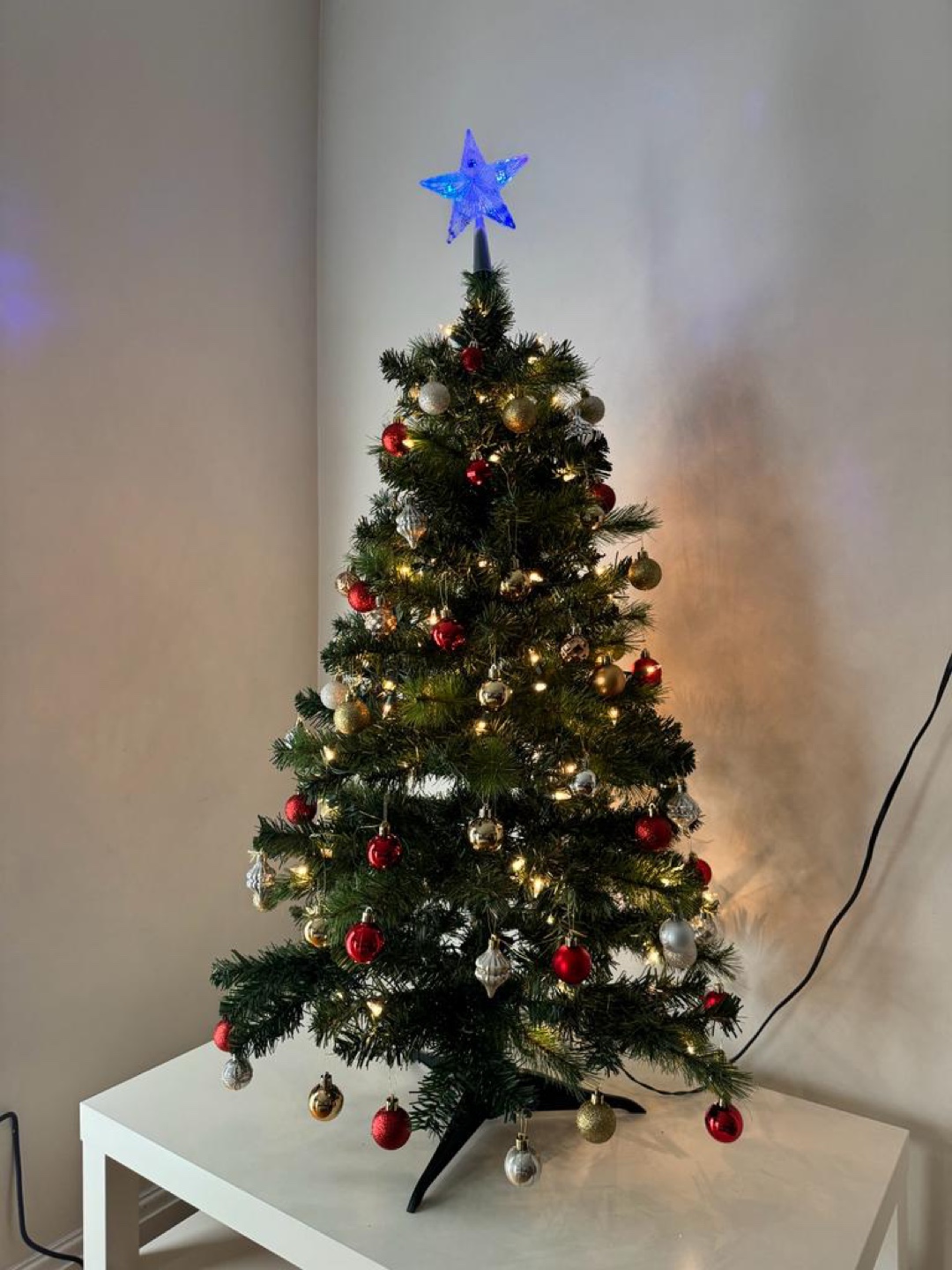 4 ft Pre-Lit Artificial Christmas Tree - photo 3