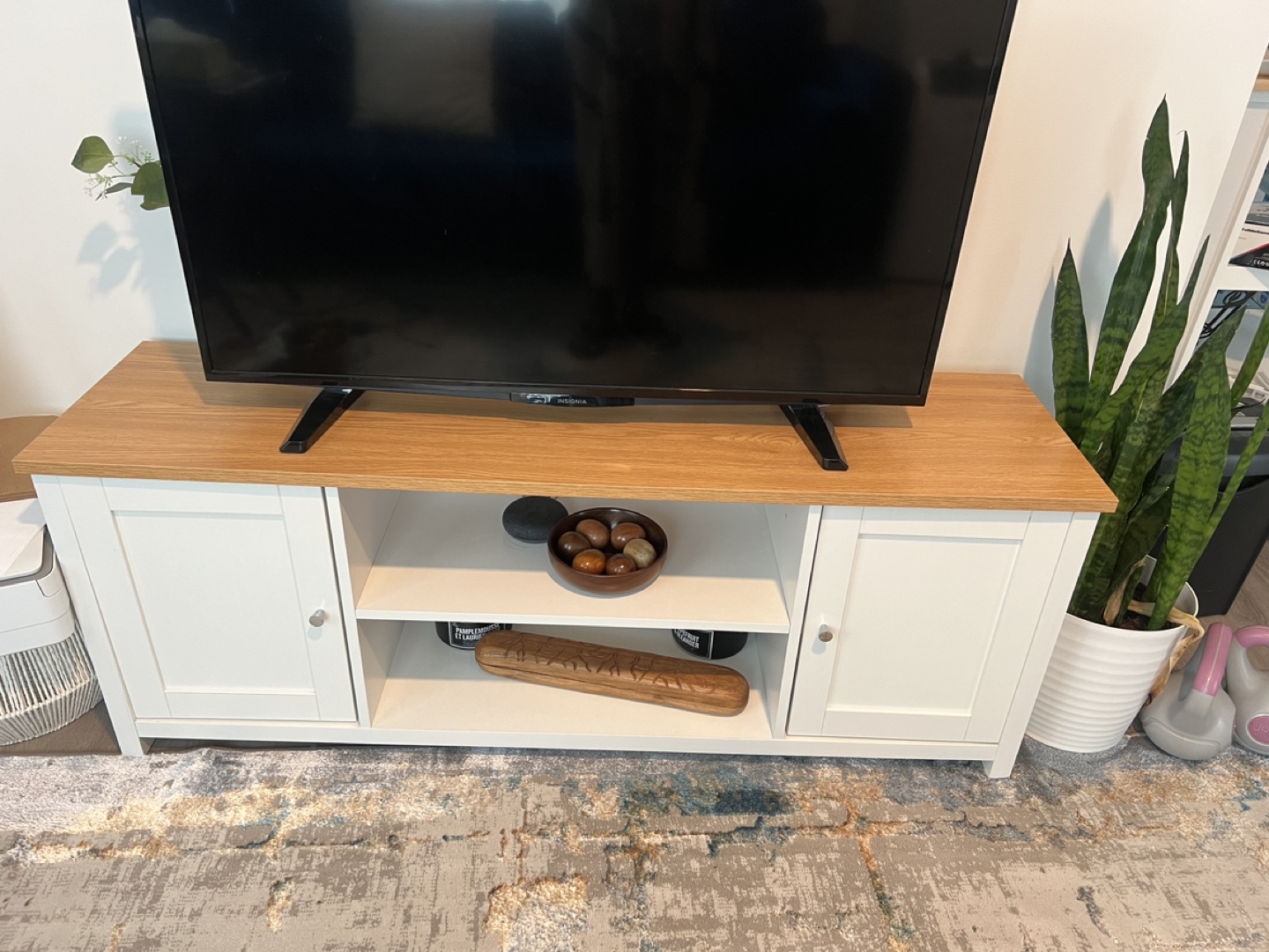 36 Inch Smart TV