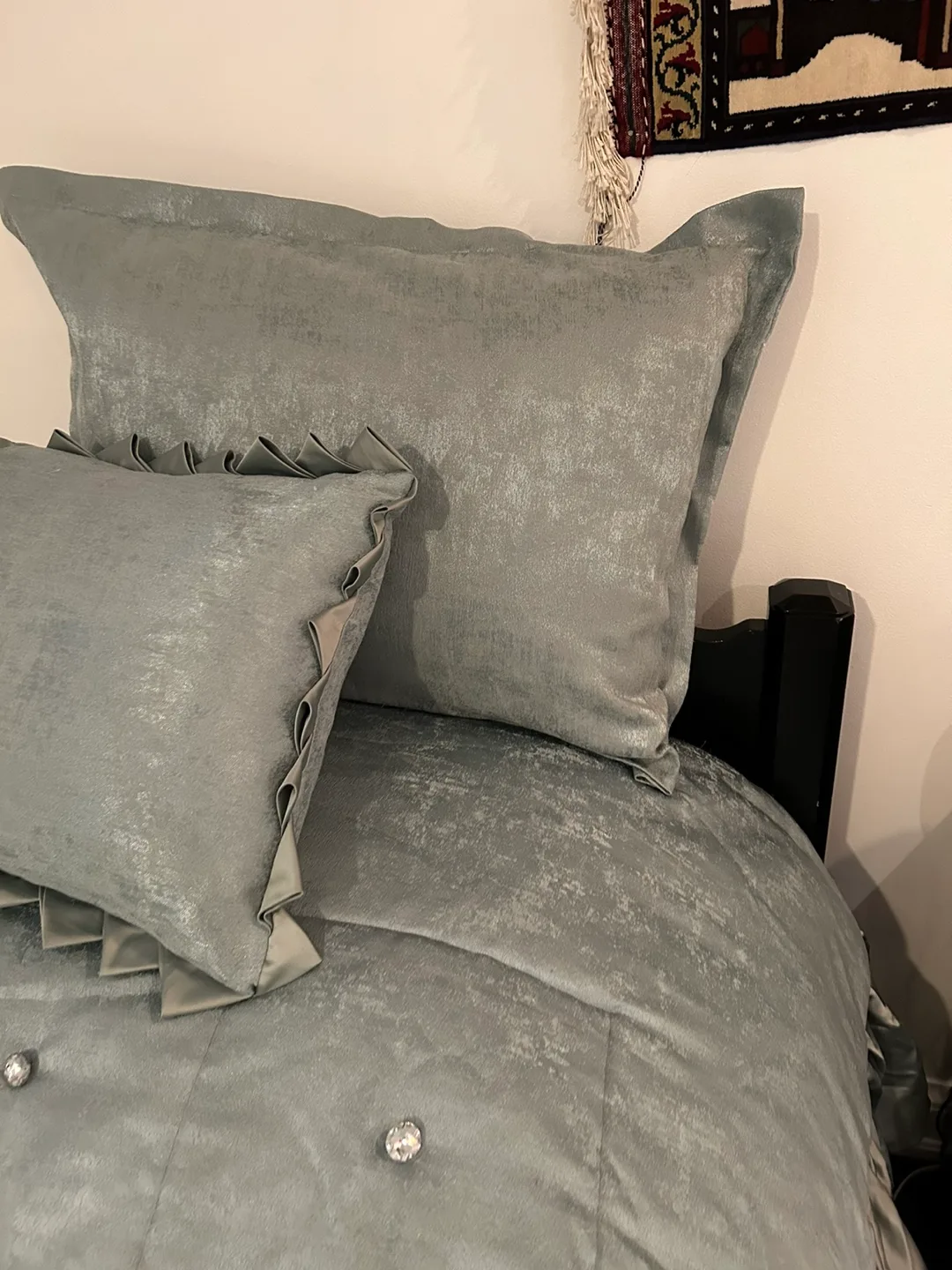 Bedding with Rhinestones custom made image indicator(4)