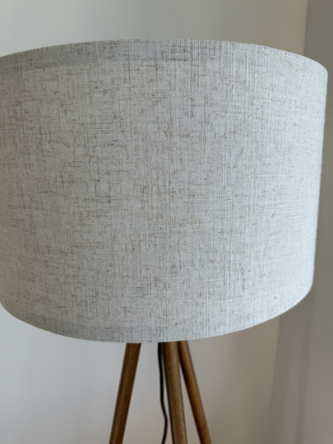 Wooden Tripod Floor Lamp - photo 2