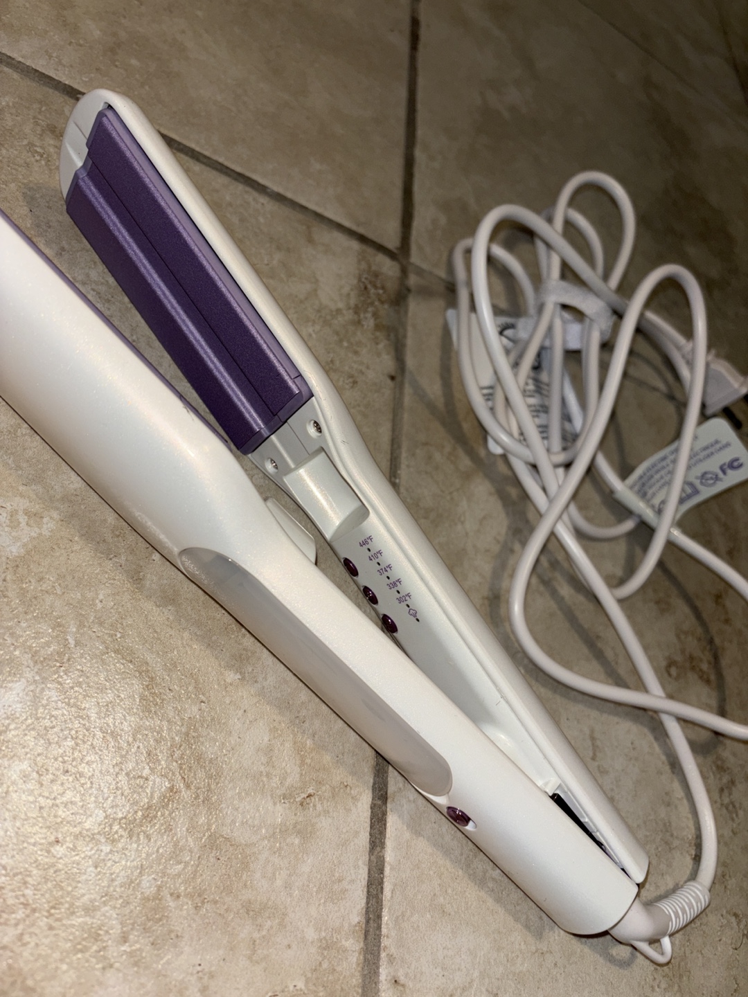 Hair steamer  1.5 Inch nano titanium plates - photo 2