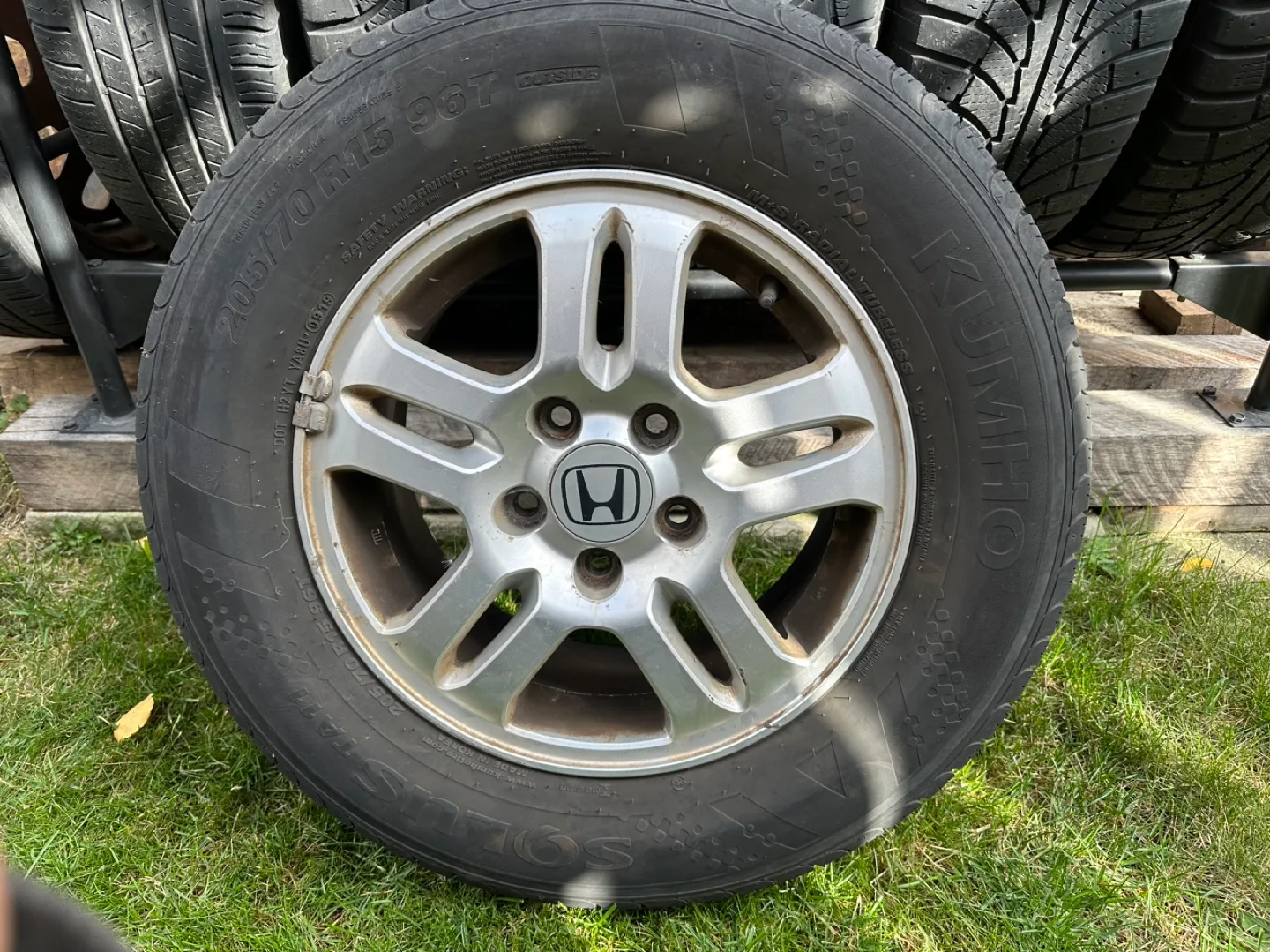 Honda Alloy Wheel and Tire set of 4 all season image indicator(3)