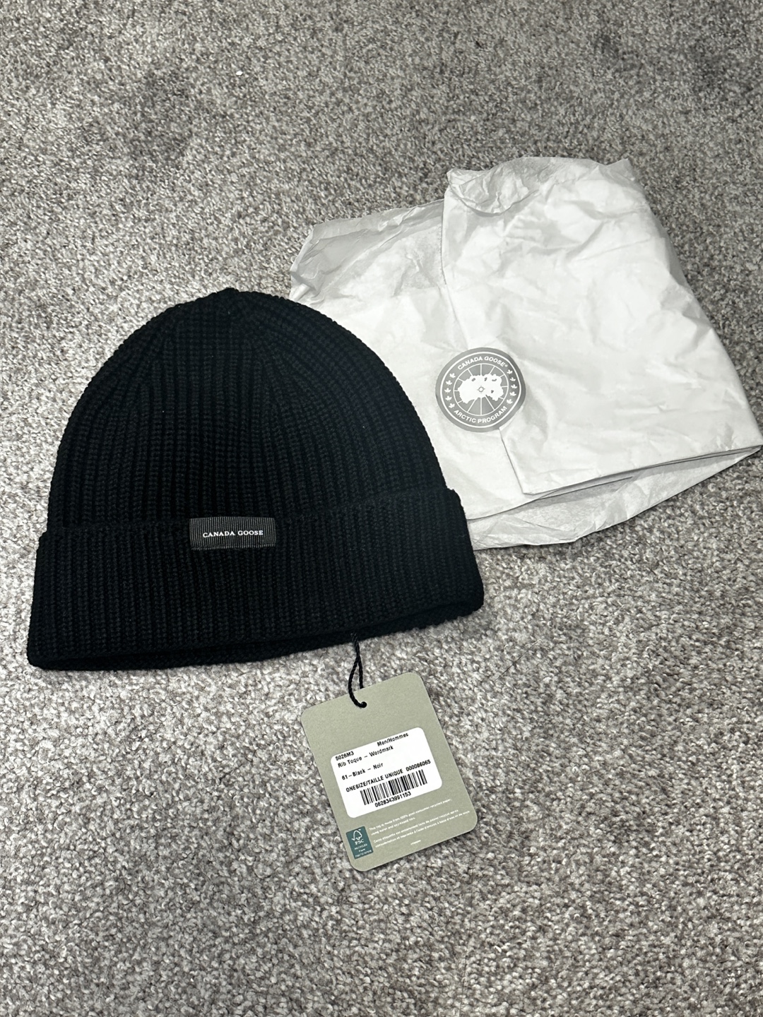 Canada Goose Rib Toque Wordmark Black Beanie - photo 4