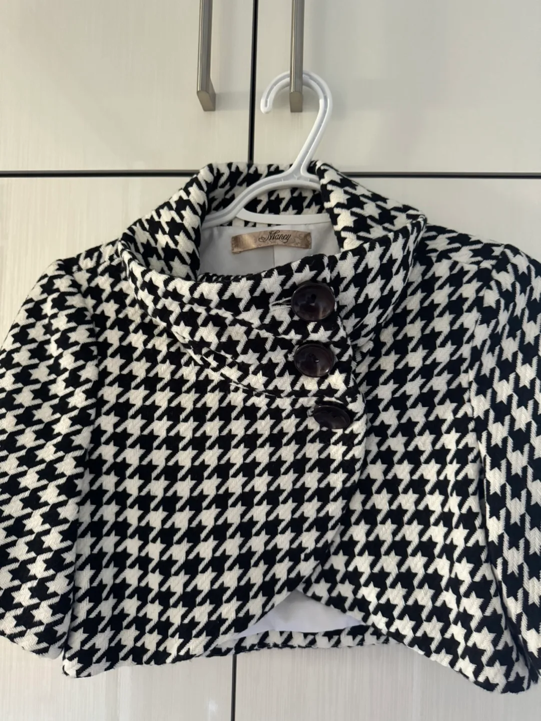 🧡 Black and White Houndstooth Bolero image indicator(2)