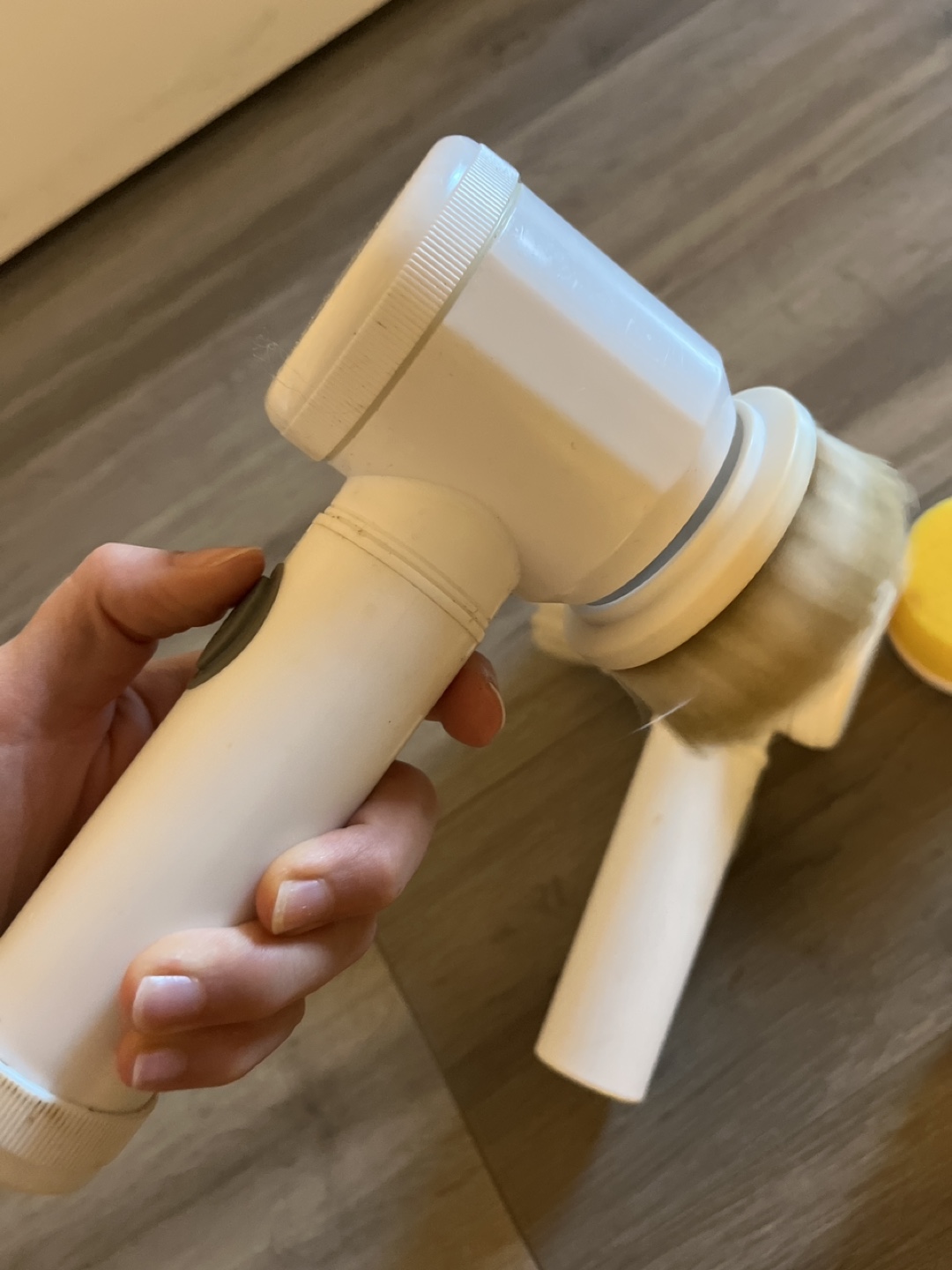 Electric Spin Scrubber - photo 3