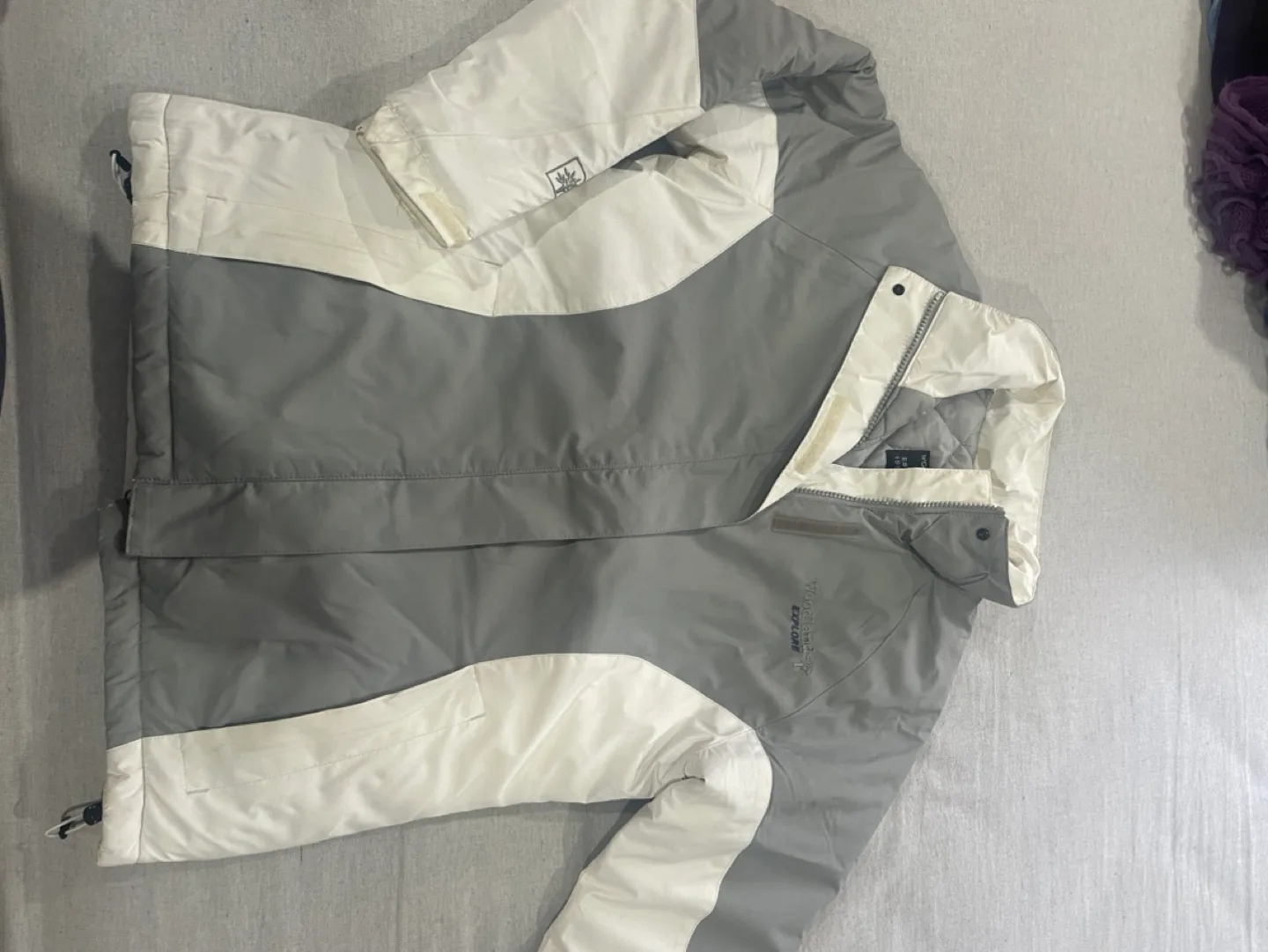 Women’s winter jackets thumbnail
