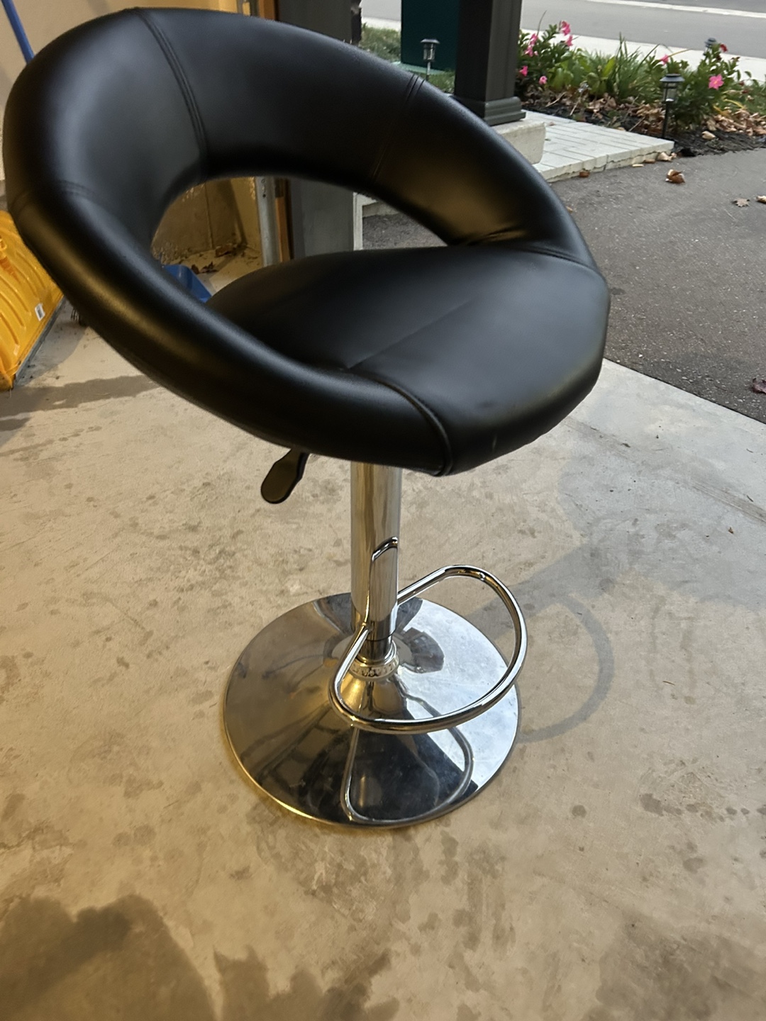 Black Bar Stool