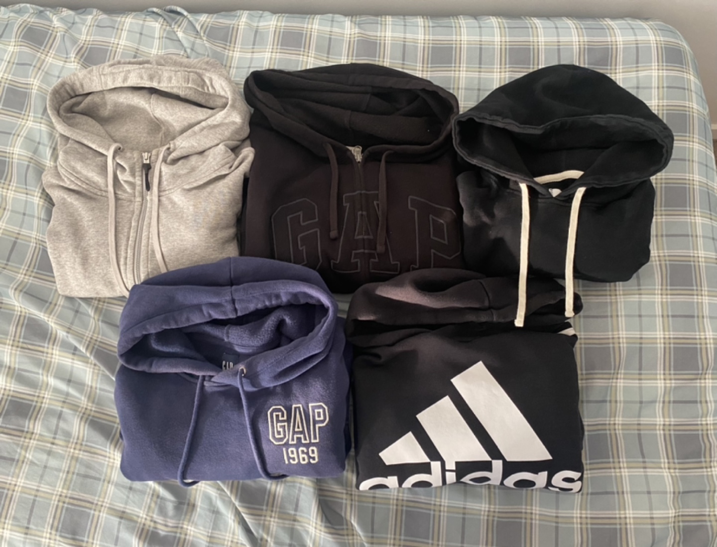 5 Hoodies lot