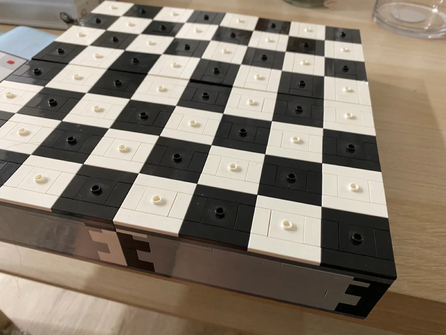 LEGO Chess Set 40174 image indicator(3)