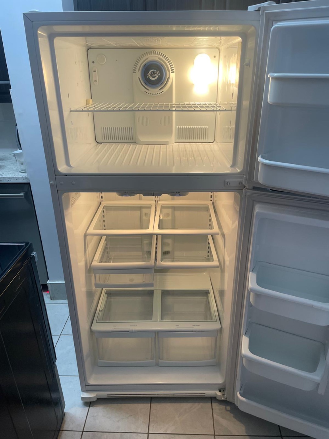 Maytag Top Freezer Refrigerator - photo 3