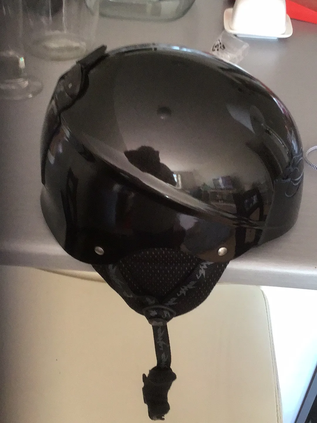 Lamar 1000 Ski Helmet thumbnail