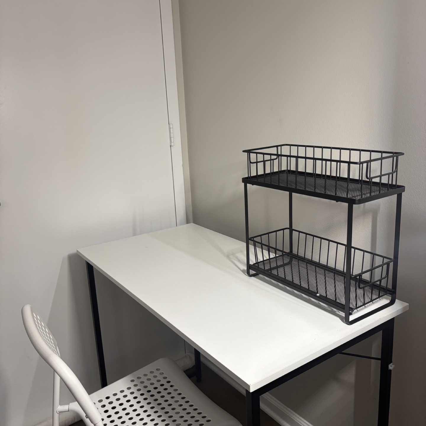 desk with chair + storage shelf - photo 2