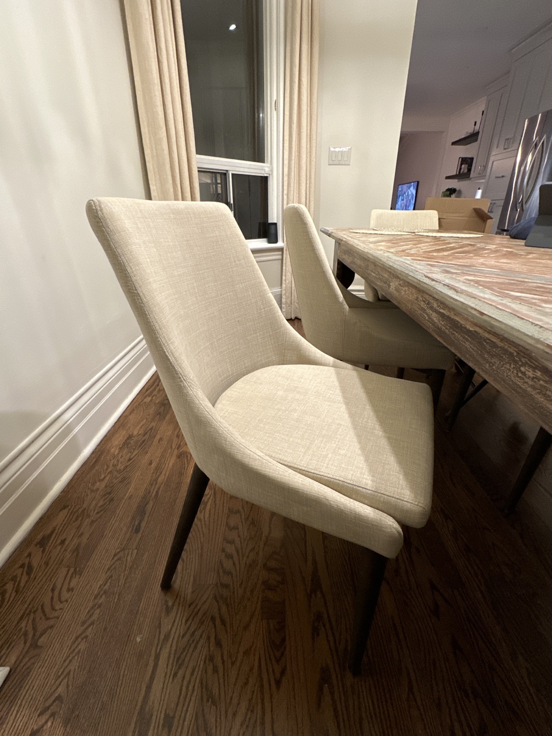 5 Structube Dining Chairs