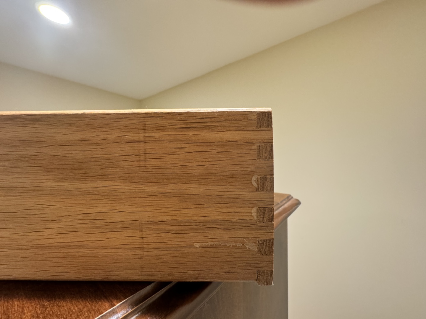 Dresser, solid wood with matching night table - photo 4