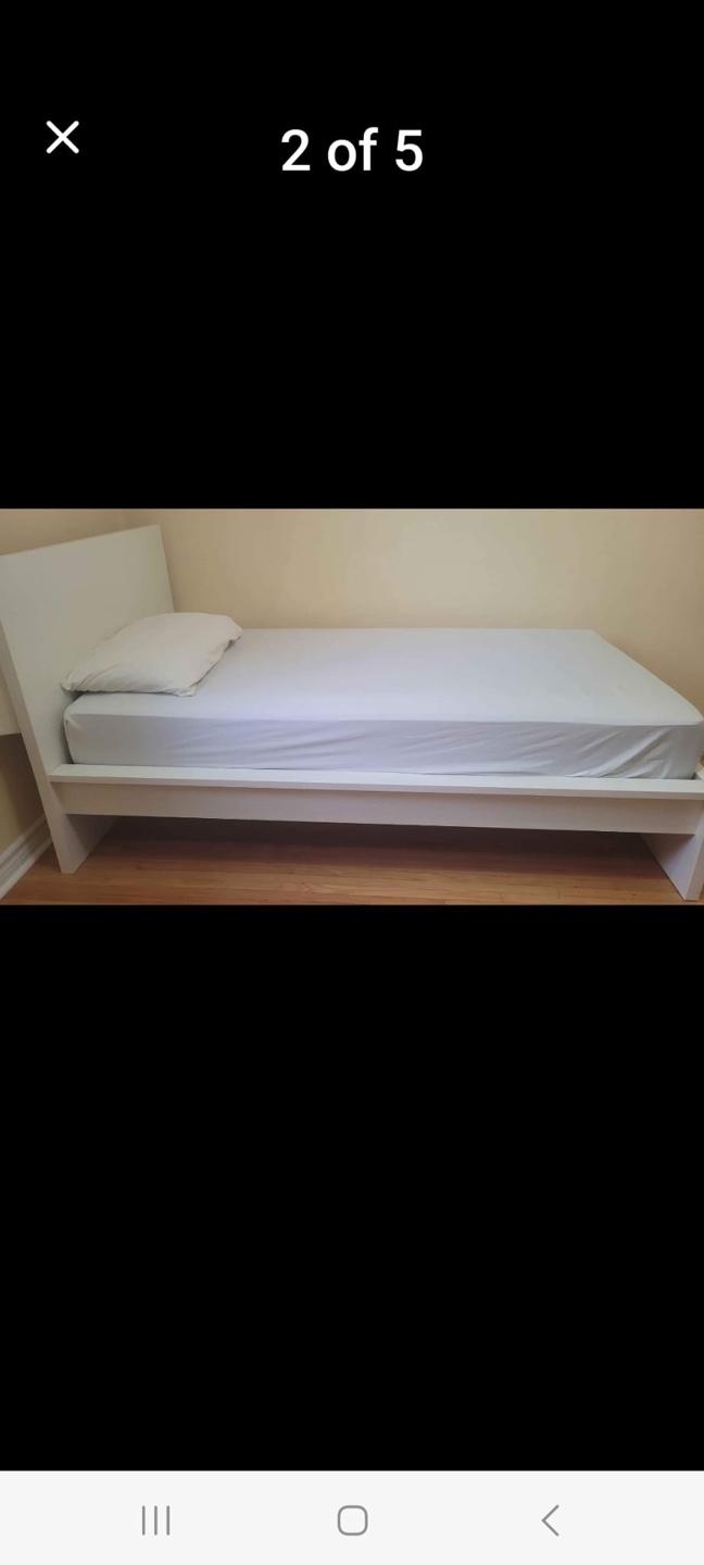 Single Platform Bed Frame with matress