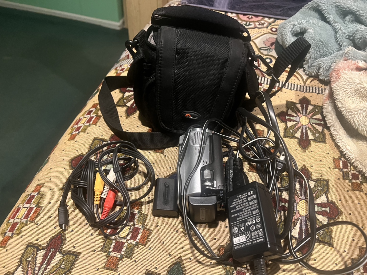 Sony Handheld Camcorder with Accessories - photo 2