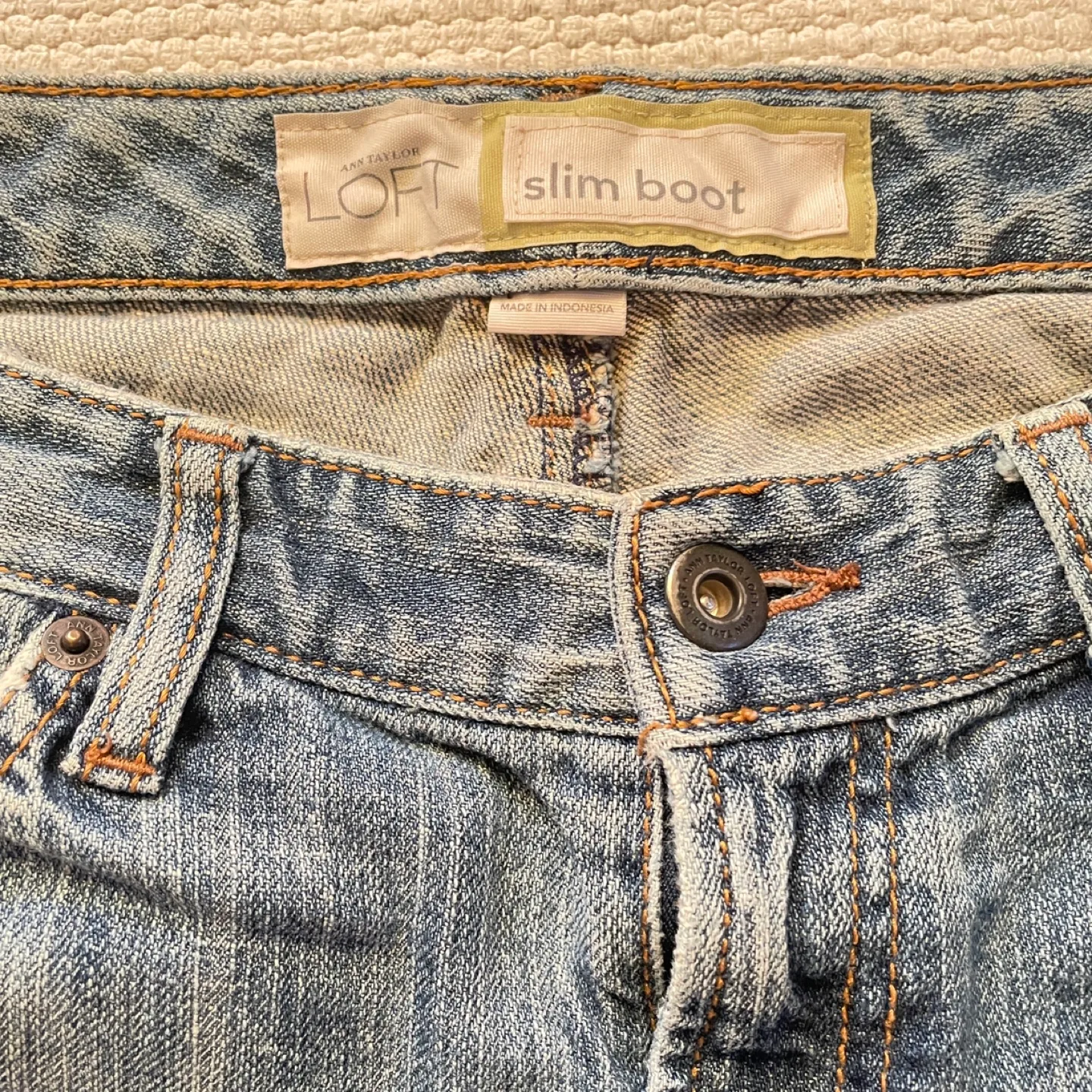 🧡Loft Slim Boot Jeans Size 2P image indicator(3)