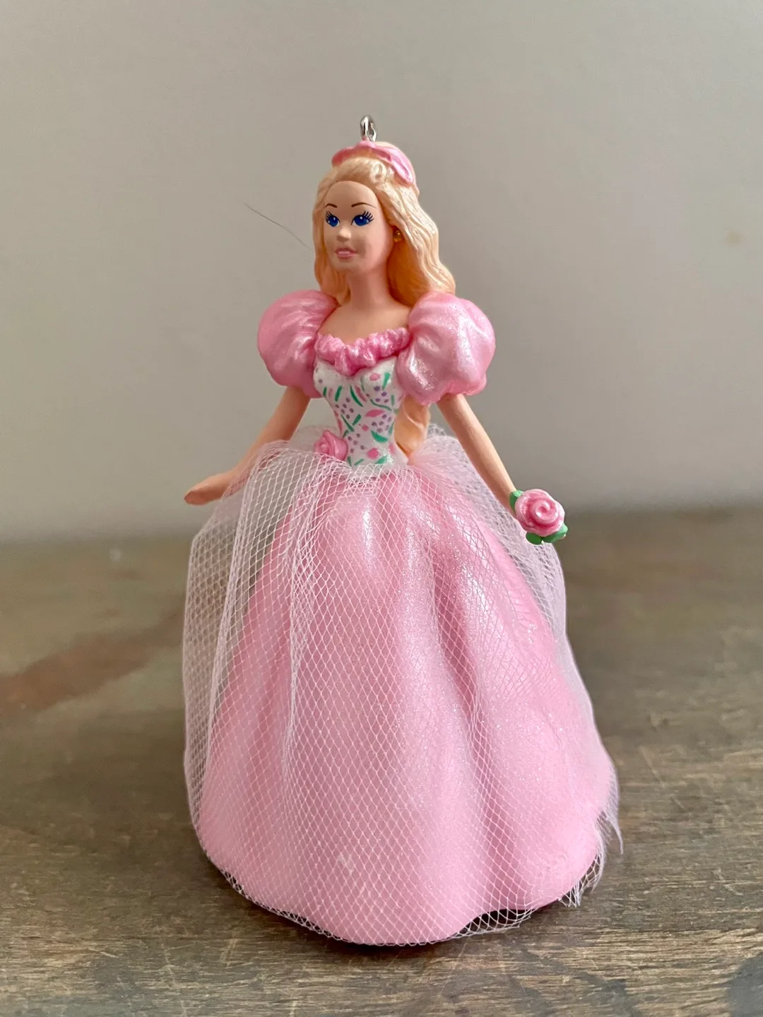 1996 Hallmark SPRINGTIME BARBIE Keepsake Christmas Ornament image indicator(2)