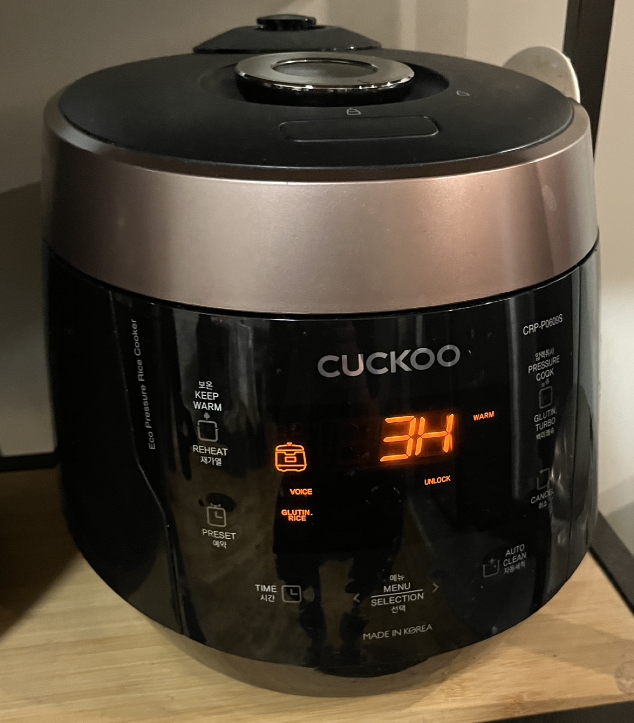 Cuckoo 6-Cup Electric Pressure Rice Cooker and Warmer - photo 2