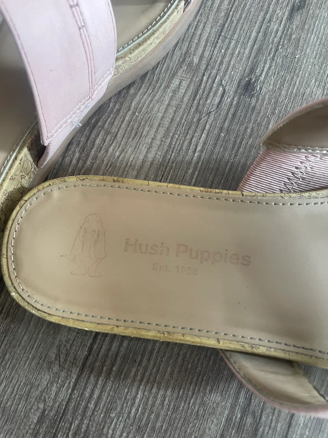 Hush Puppies Women's Pink Sandals Size: 8.5 Women’s image indicator(3)